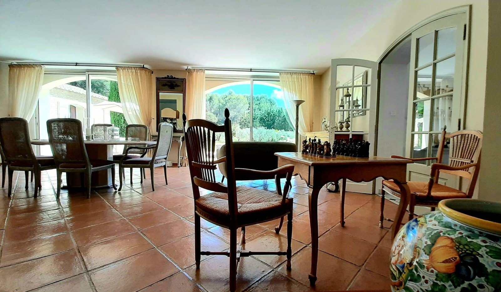 Salon